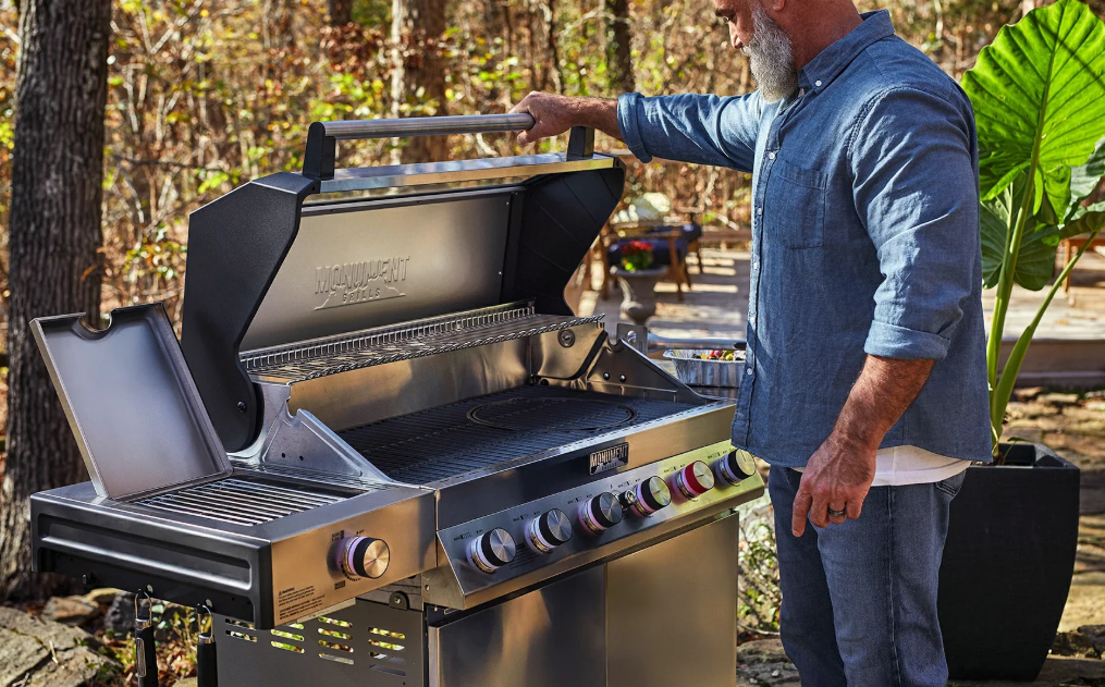 Monument Grills Premium Features and Performance Breakdown