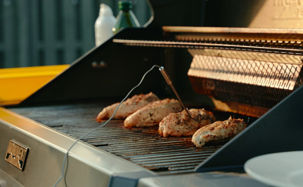 Monument Grills vs Premium Competition Which Grill Comparison Wins