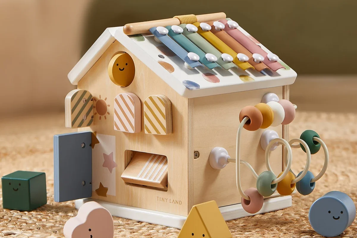 Tiny Land: Inspiring Imagination Through Beautifully Designed Wooden Toys and Play Spaces