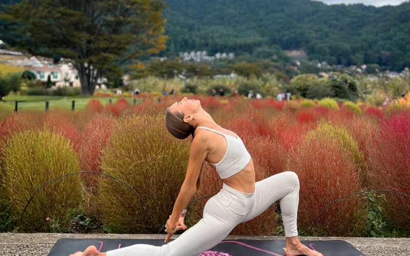 Why Grip and Portability Matter in a Travel Yoga Mat