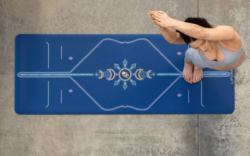 How Alignment Markers Can Bring More Structure to Home Yoga Practice