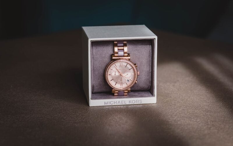 Elevate Your Wardrobe with Luxury Designer Handbags and Accessories from Michael Kors UK