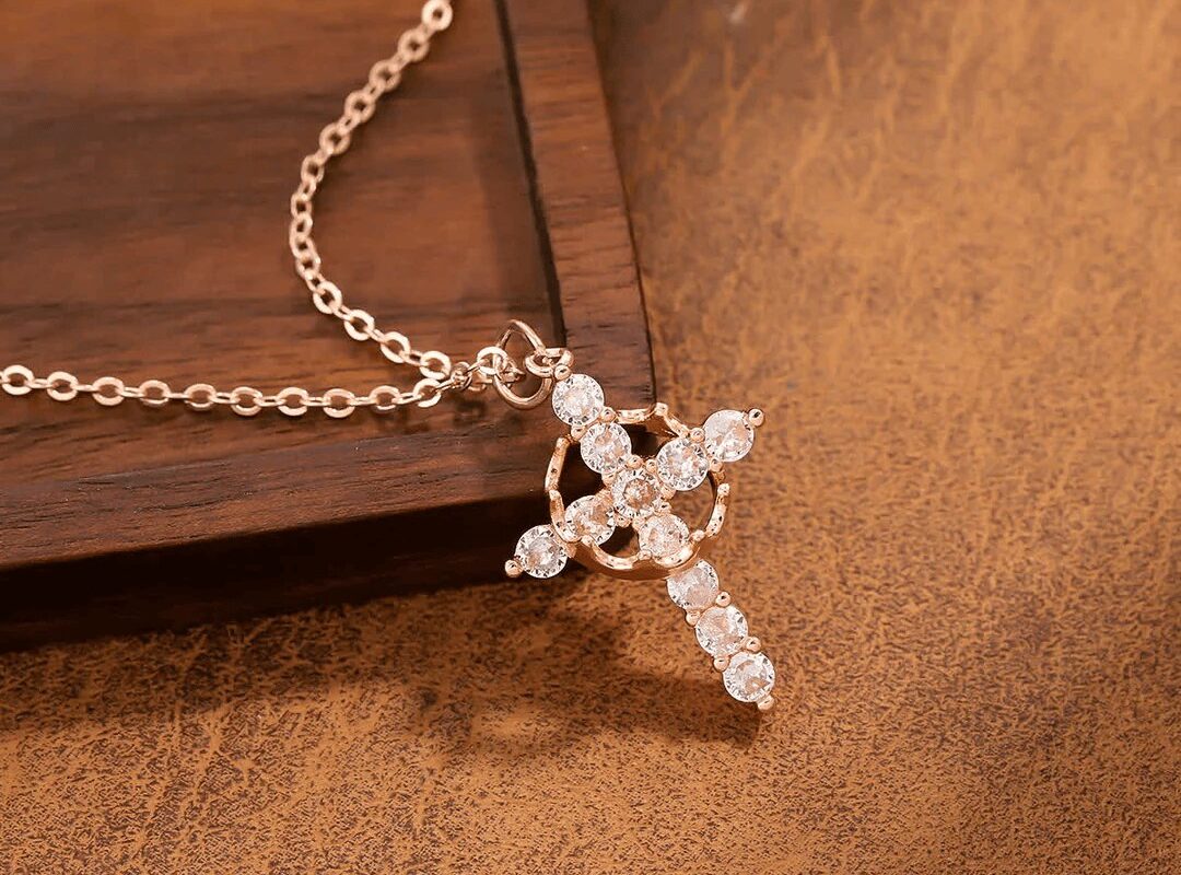Faith You Can Wear: Christian Art Workshop Necklaces That Mean More Than an Accessory