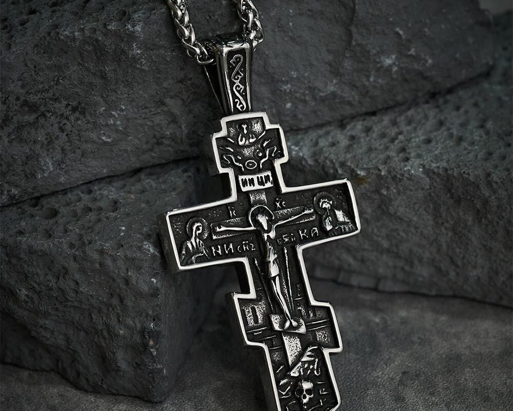 Faith Does Not Have to Stay in the Jewellery Box: Christian Art Workshop Jesus Jewellery