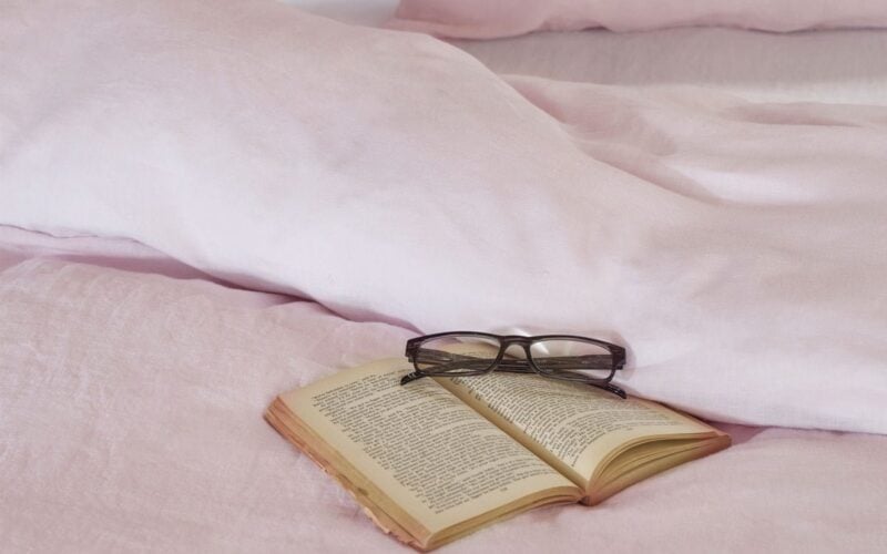 Your Bedroom Is Ready for Its Hotel Era: Building a Better Bed With Scooms