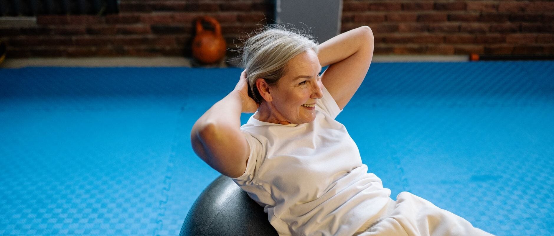 Rebounders with Handle for Seniors and Beginners – Safe, Supportive Fitness for Everyone
